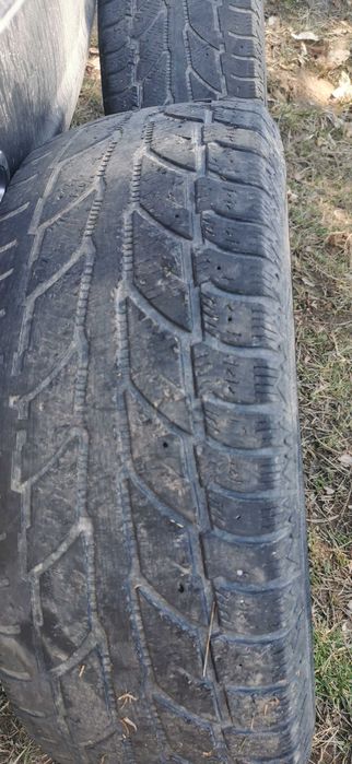 Cooper Weather-Master WSC – 245/70R16 – комплект всесезонни гуми
