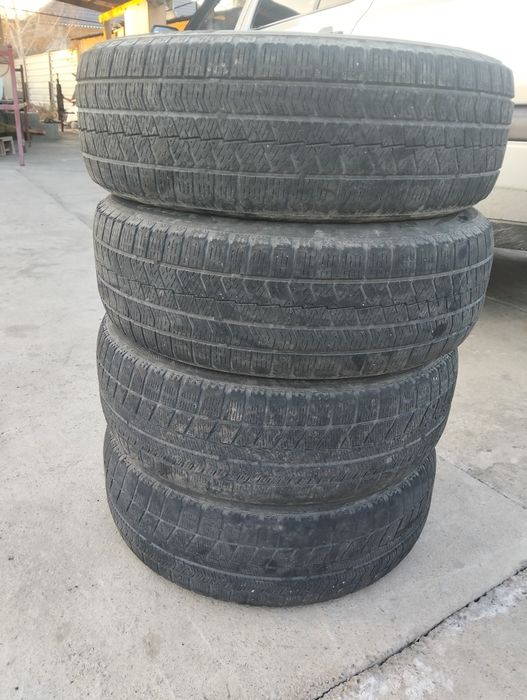 Продам шины Бриджтон.