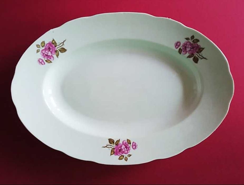 Две големи плата "Изида" * Стар български порцелан