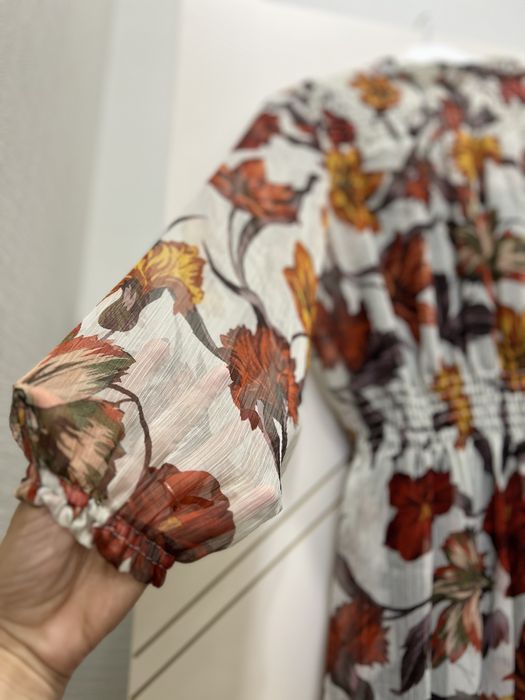 Платье от Zara