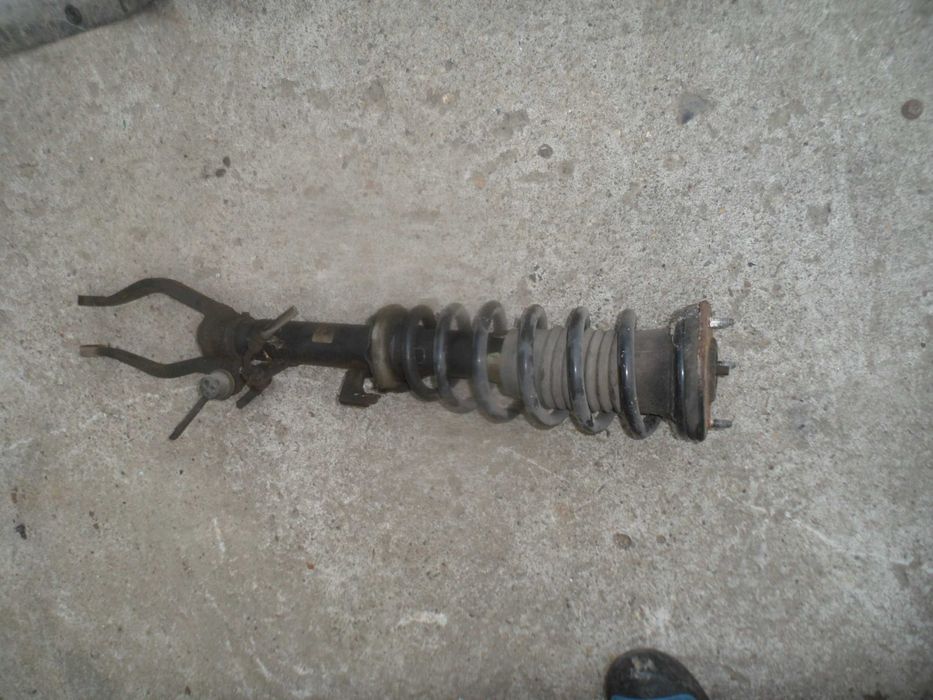 Преден макферсон за Мазда 6 комби 2005 год.2.0Д 143к.с.