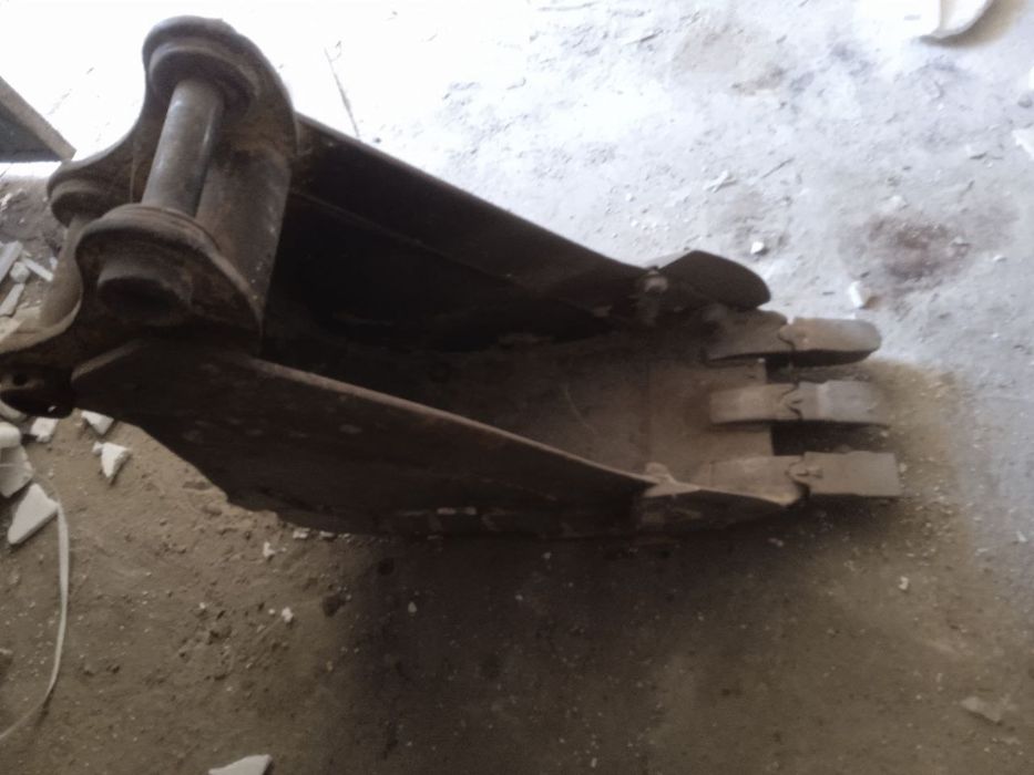 Kovush sotilwdi ekskavator uchun