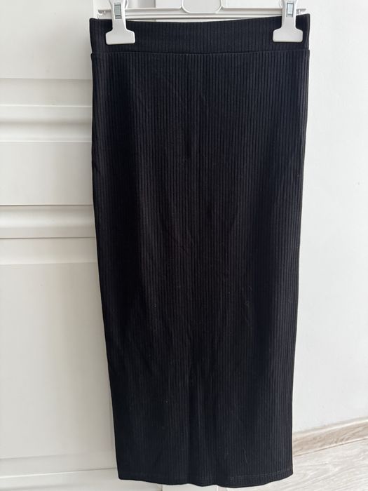 Класические брюки и юбки