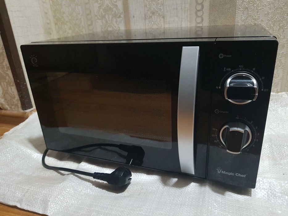 Микроволновая печь Южнокорейская  1100 W