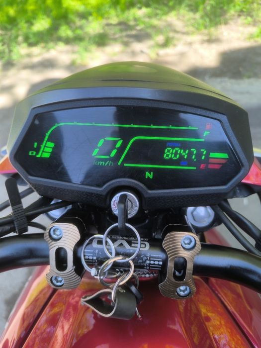 Продается мотоцикл Lifan