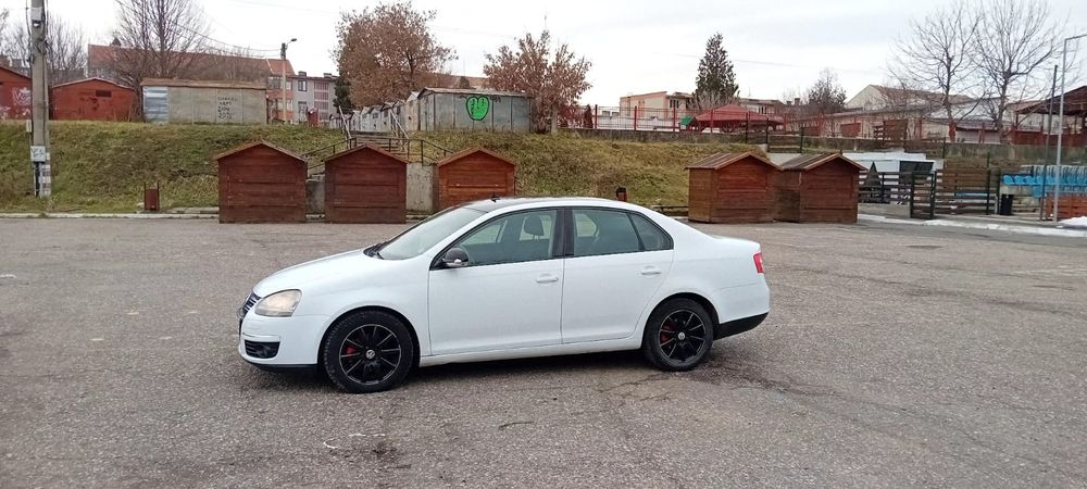 VW Jetta 2010 1.6 TDI