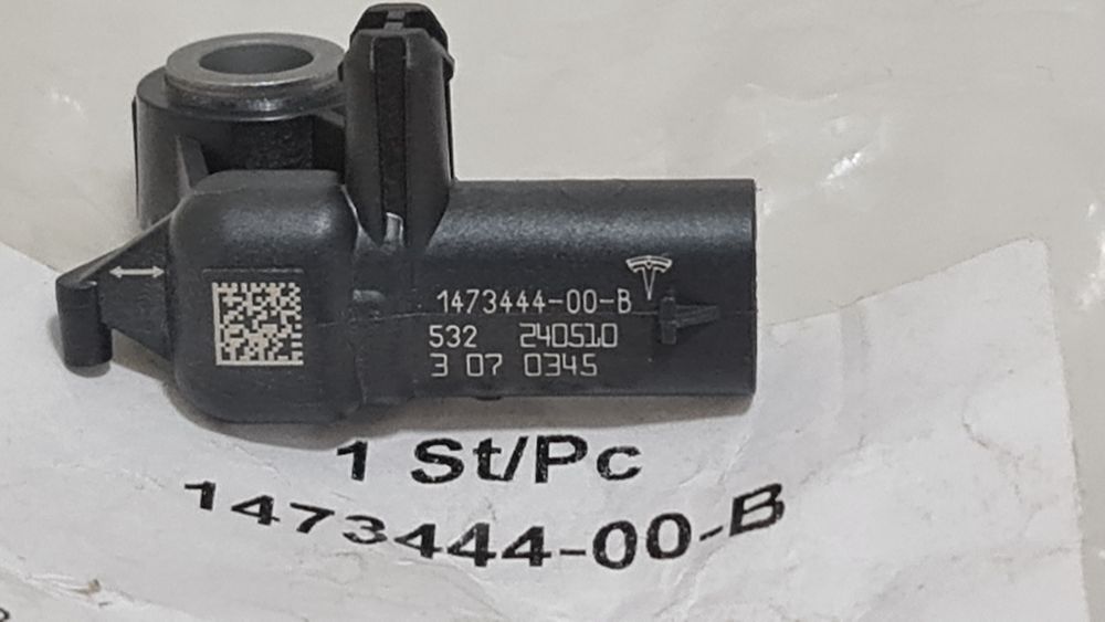 Senzor crash impact airbag Tesla 3 Y S X nou 1473444-00-D