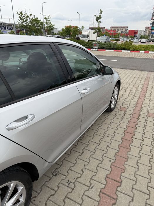 VOLKSWAGEN Golf 2013 — imagine 4