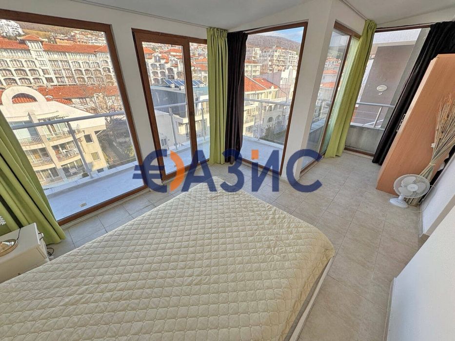 Продава се Тристаен апартамент в Свети Влас - 97 кв.м за 868 €/кв.м - Снимка #9