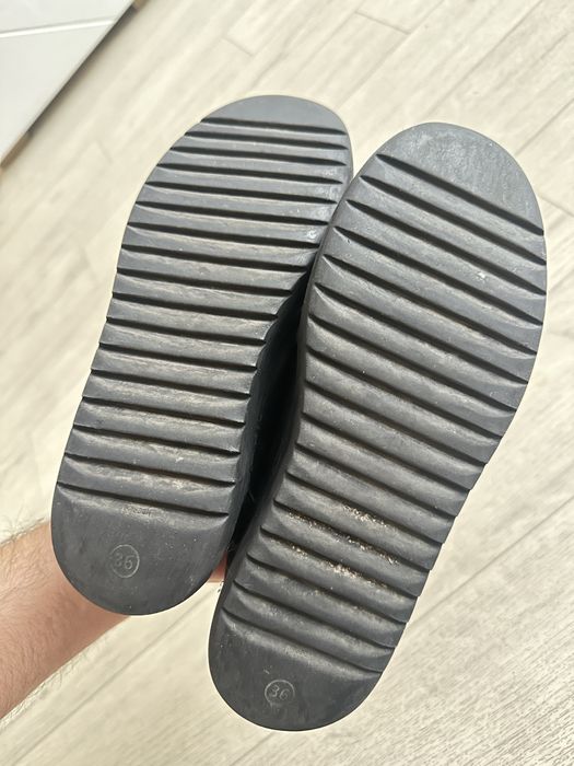 Кожаные  ботинки демисезонные