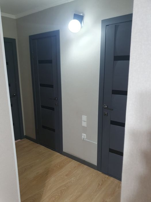 Продам 4 ком кв 101 м2 в микрорайоне Кунаева