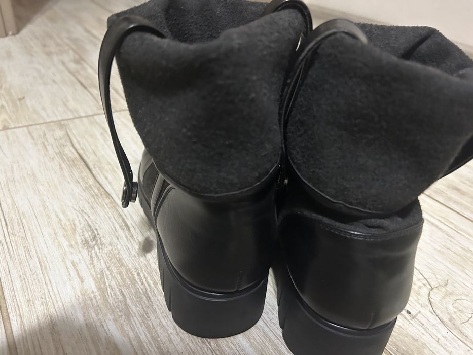 Дамски зимни боти