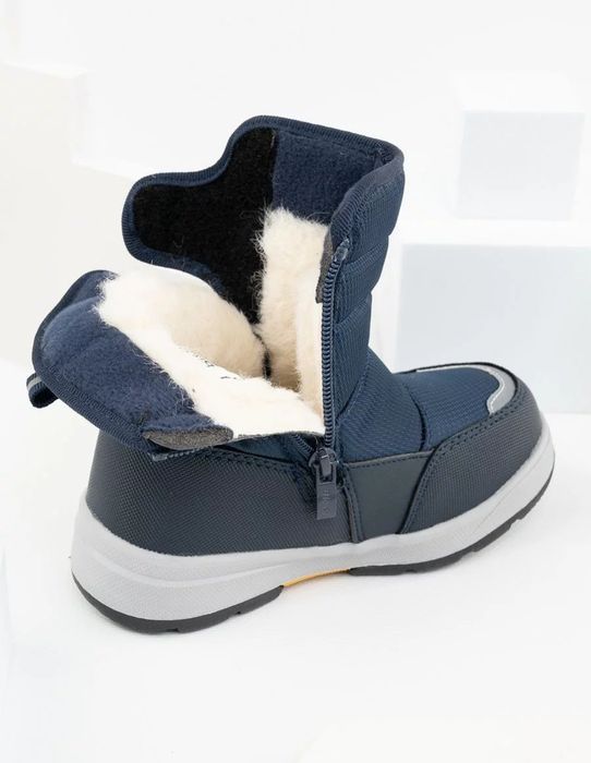 Детские зимние ботинки