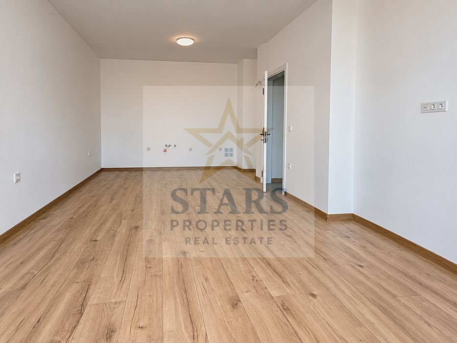 Продава се Двустаен апартамент в Варна, м-т Пчелина - 58 кв.м за 2156 €/кв.м - Снимка #2