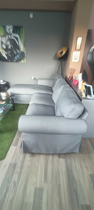 Стилен ъглов диван с лежанка (тип IKEA Ektorp) – Отлично състояние