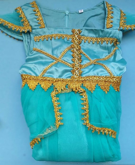 Светеща детска рокля с LED светлини в стил принцеса Жасмин