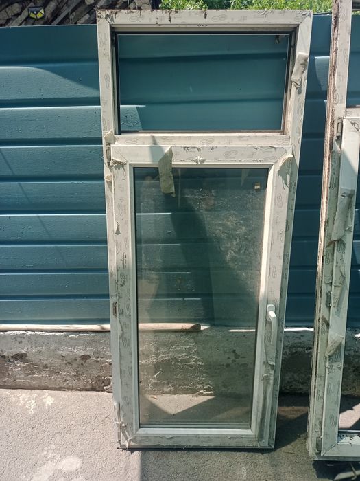Окно пластиковое б/у