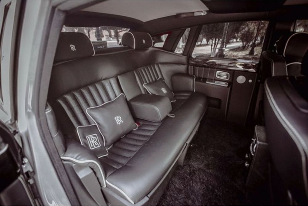 Rolls royce phantom mansory