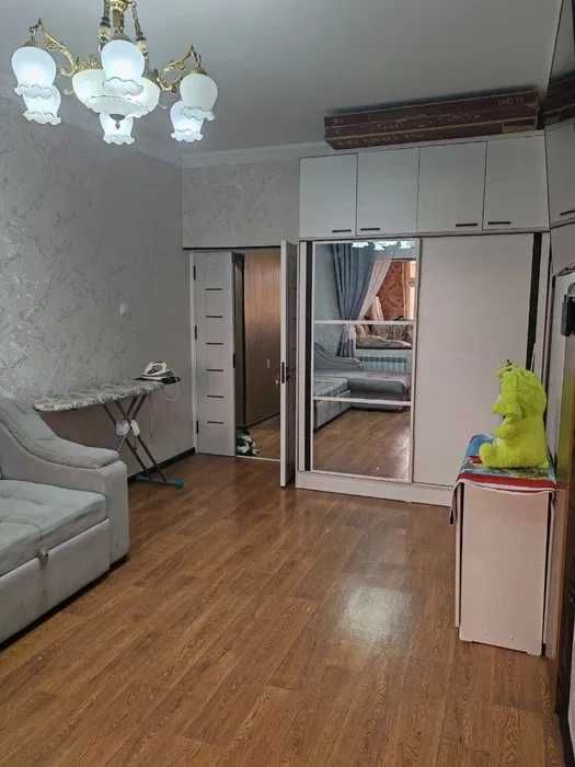 Продаётся  2-ком квартира Авиасозлар-1 (французская планировка) R11