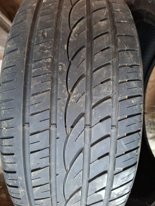 Продам шины 235/45/18 Китай