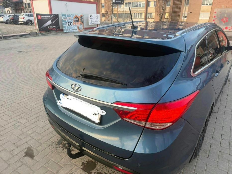 HYUNDAI i40 2012 — imagine 3