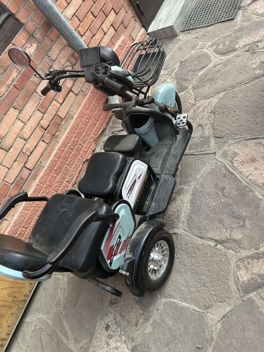 Электрический трицикл