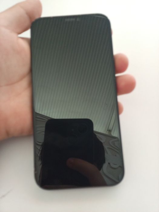 Продам iPhone 12