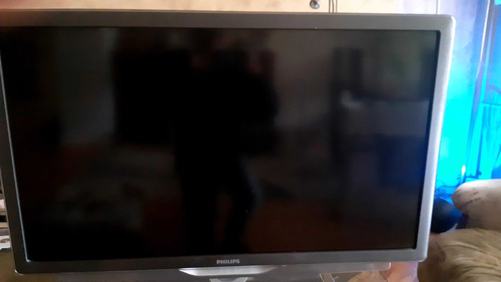 Телевизор PHILLIPS за части