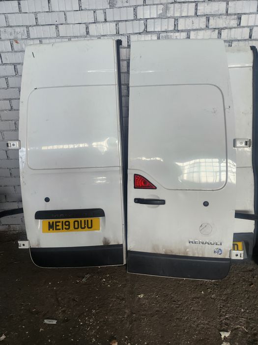 Uși spate Fața Renault Master