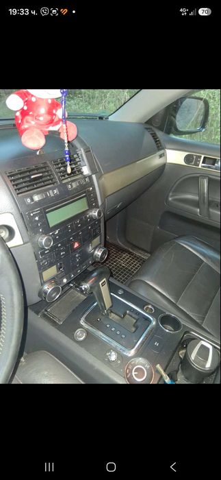 Автомобил Volkswagen touaerg