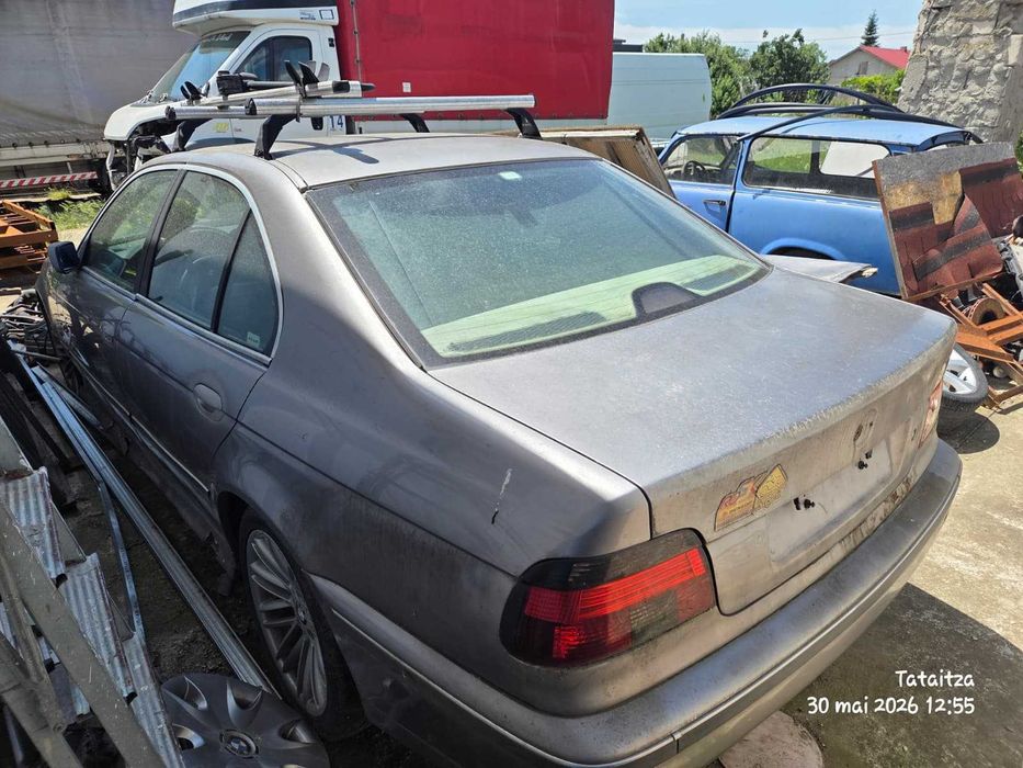 Vand BMW E39 pentru restaurat!