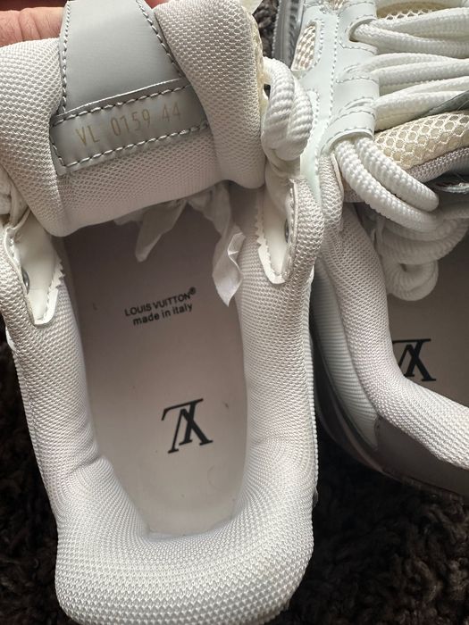 Louis Vuitton LV skate grey marimea 44