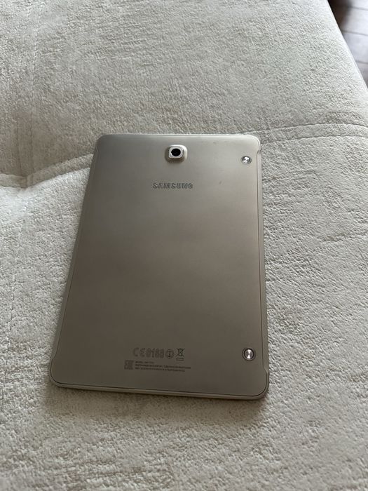 Планшет samsung t-715