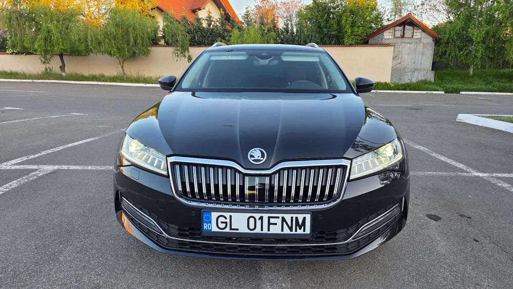 Skoda Superb Skoda Superb 2.0-200Cp Dsg 7+1
