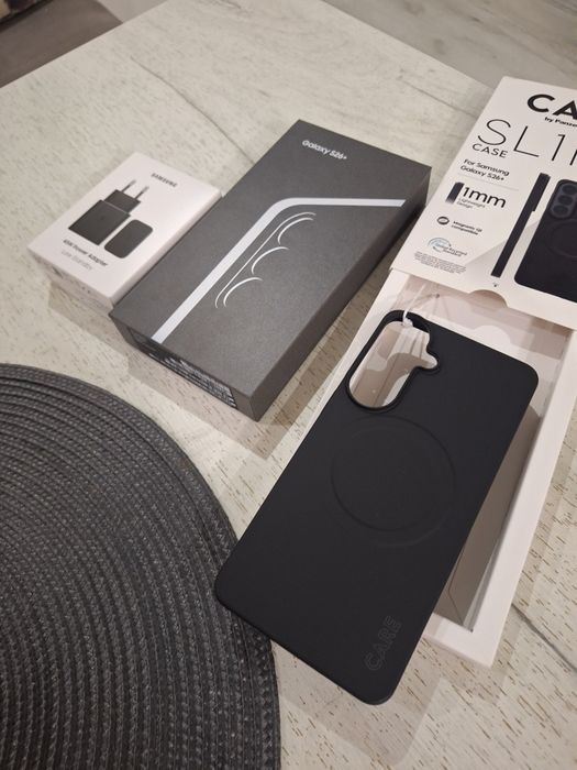 Samsung Galaxy S26 Plus 512GB / 12GB RAM + 45W Fast Charger + Case