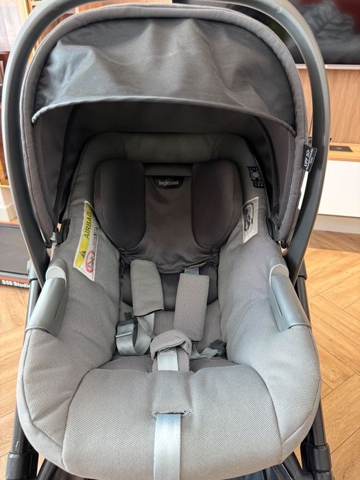 Коляска 3 в 1 Inglesina Aptica