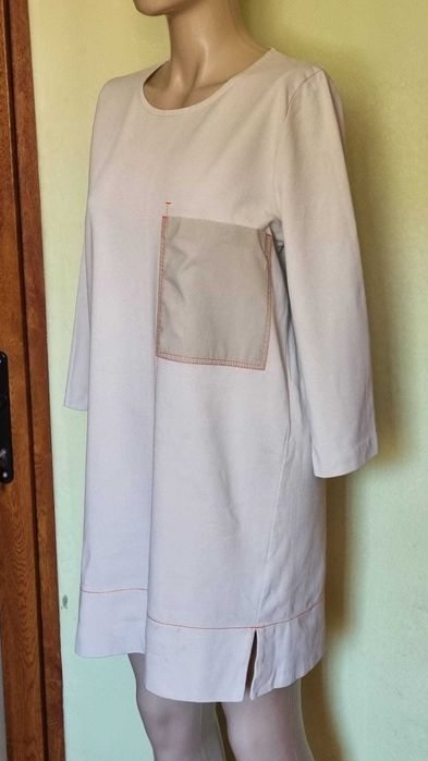 Rochie COS, bej nude, bumbac 96%, elastan 4%, marimea S (potrivit si M)