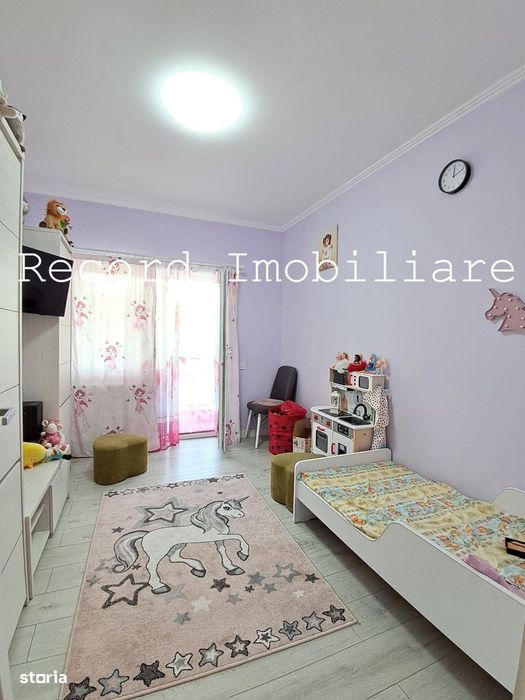 Apartament 57 mp, decomandat cu 2 dormitoare,et.1,parcare Apahida