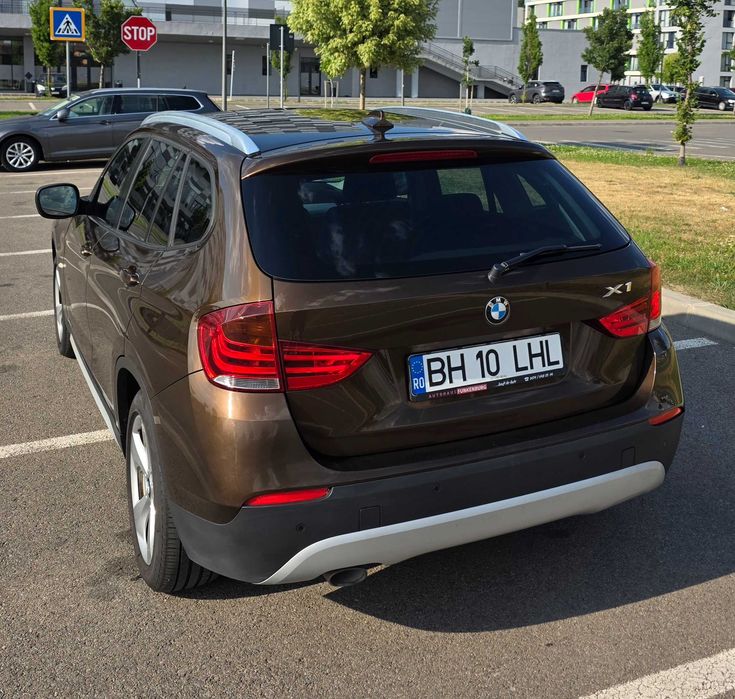 BMW X1 xDrive20d X-Line – 177 CP – Automat – Bi-Xenon - Navigație mare