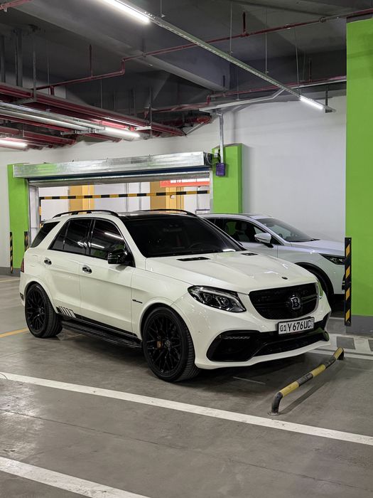 Мерседез Бенз Гле 5.5 битурбо 2013 год