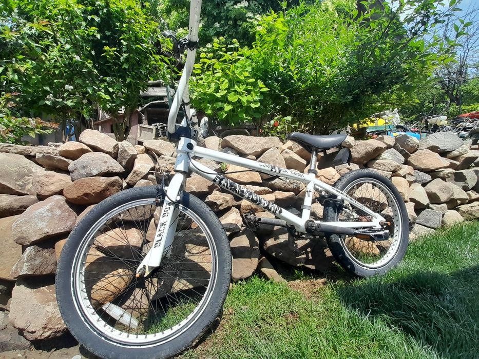 Bicicleta BMX de vanzare