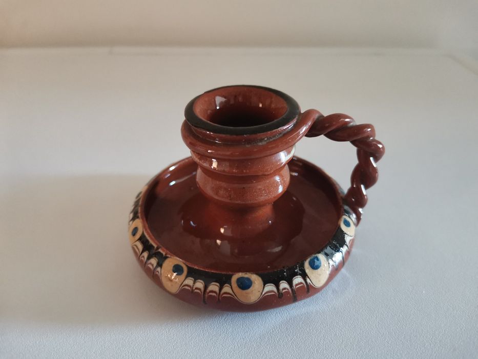 Битови неща, вази, свещник, солнички