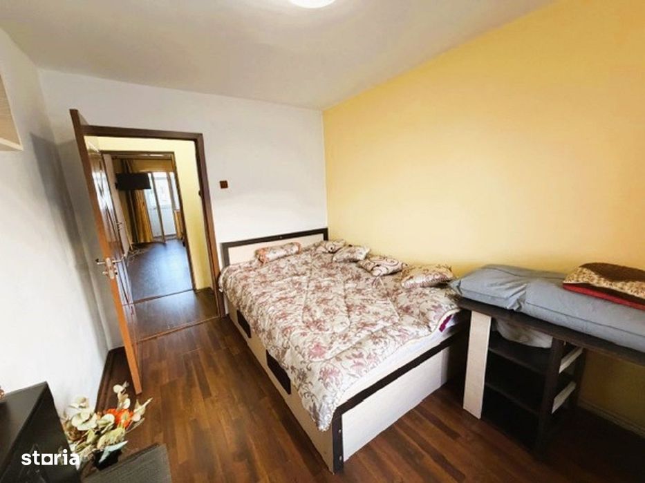 Apartament 3 cam, 2 balcoane, lift nou, gata de mutat — fotografia 3