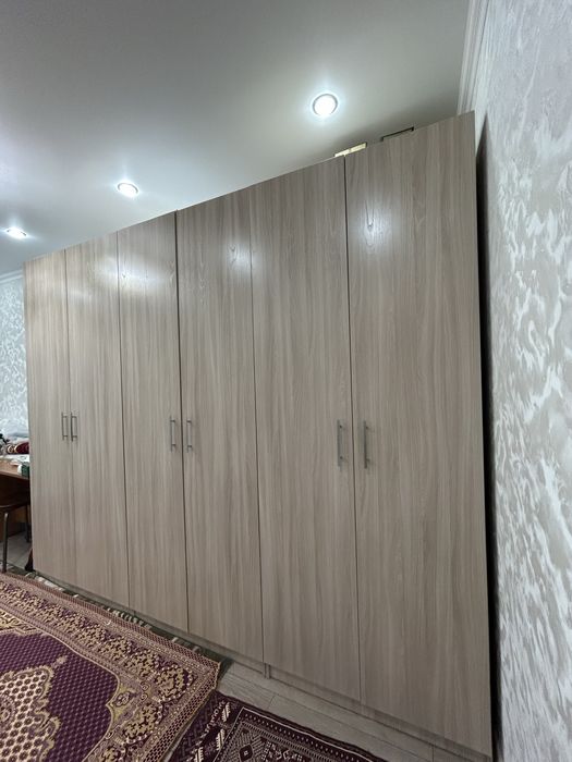 Шифоньер б/у 3метр