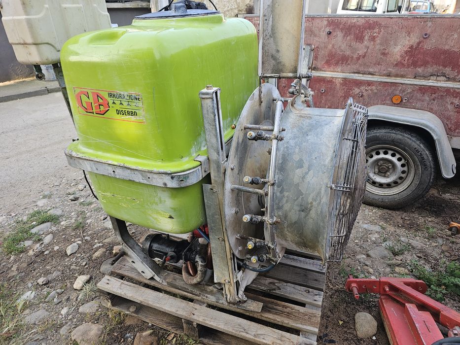 Вентилаторна пръскачка 300