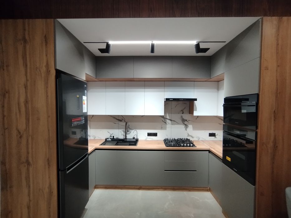 Кухни набор сотлади