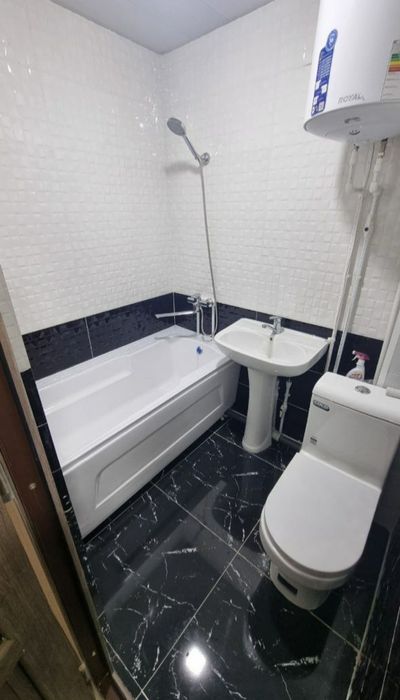 Арендага 1 хона 2 этаж Микрорайонда жойлашган.Агентство