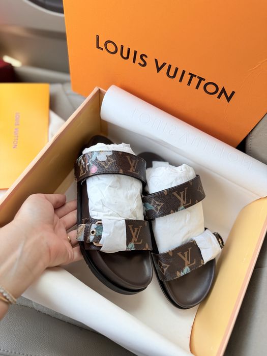 Slapi Louis Vuitton