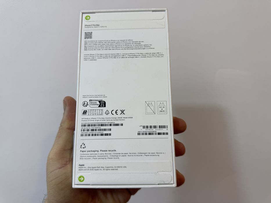 Iphone 17 Pro Max, 256 GB, Cosmic Orange, nou la cutie