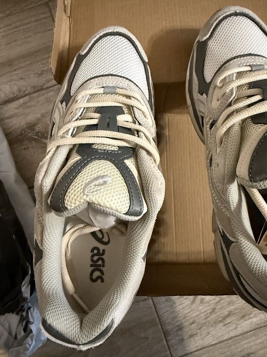 Asics Gel NYC Cream/Oyster Grey Noi